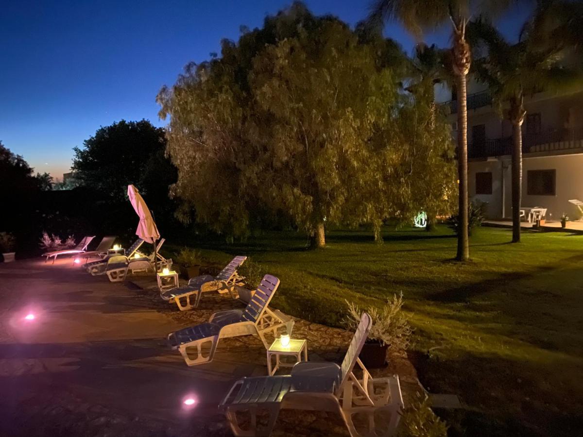 Villa Piruzzu Cv Torre Mulinazzo App P Чинизи Екстериор снимка