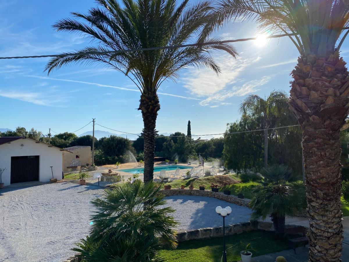 Villa Piruzzu Cv Torre Mulinazzo App P Чинизи Екстериор снимка