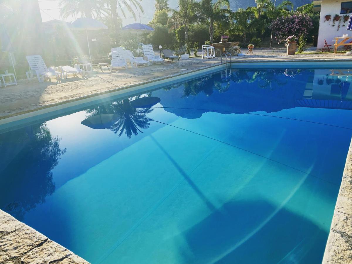 Villa Piruzzu Cv Torre Mulinazzo App P Чинизи Екстериор снимка